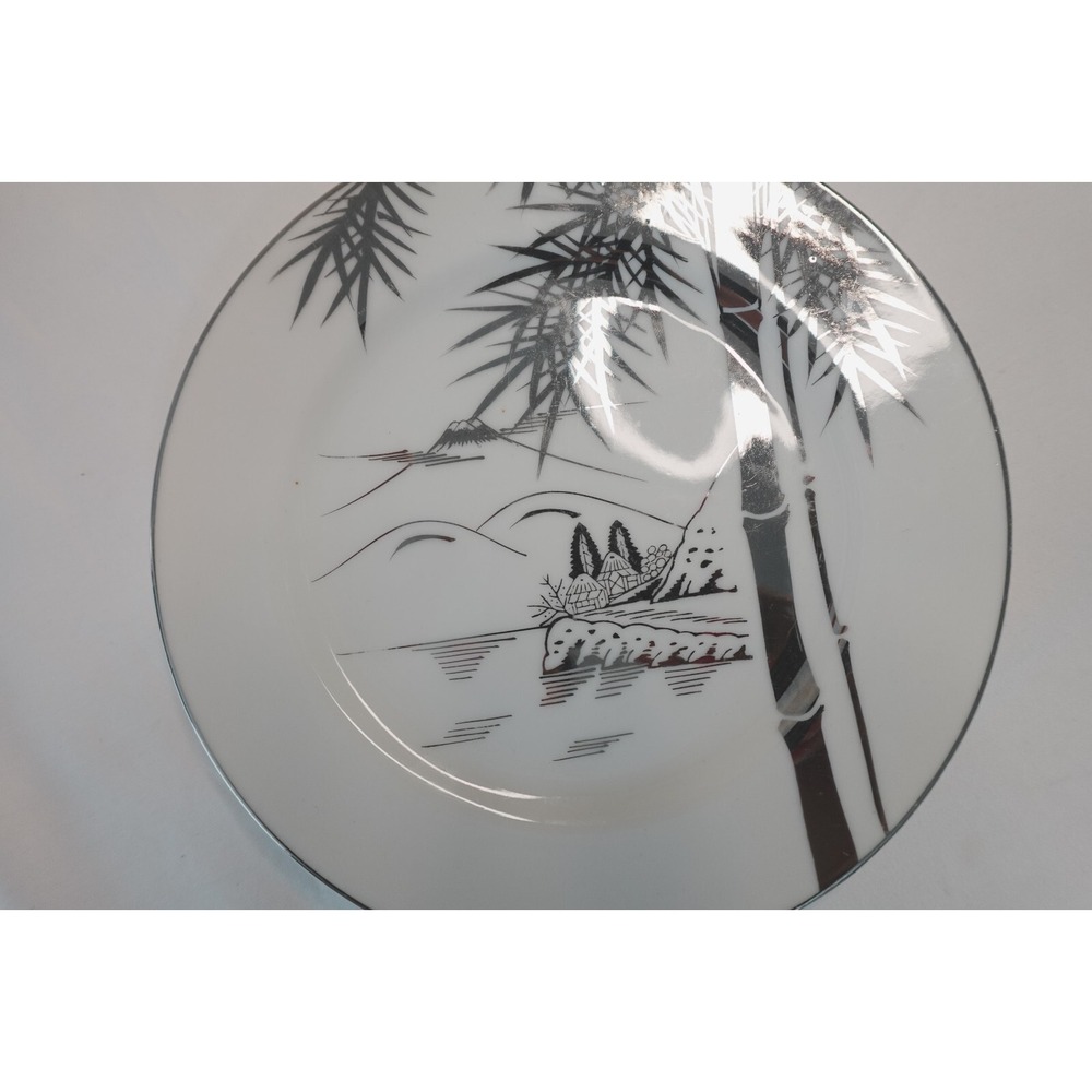 Set of 2 Vtg Kutani China Platinum Trim Dinner Plates Bamboo‎ Island Scene Japan